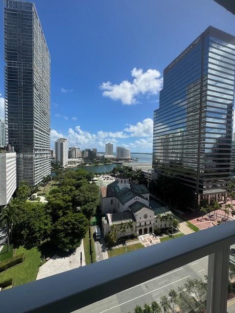 500 BRICKELL EAST CONDO - Residential Lease