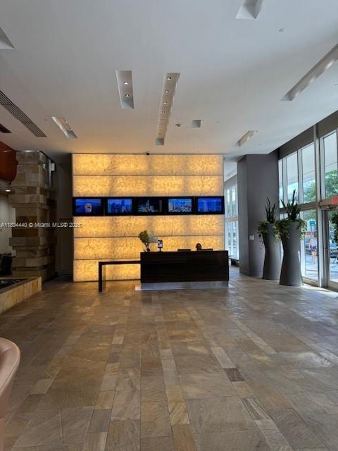 500 BRICKELL EAST CONDO - Residential Lease