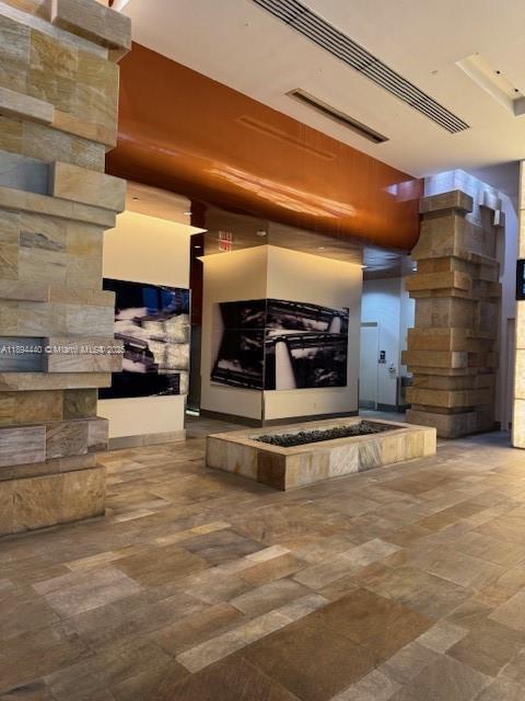 500 BRICKELL EAST CONDO - Residential Lease