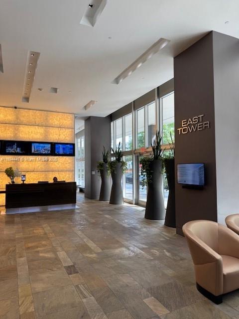 500 BRICKELL EAST CONDO - Residential Lease