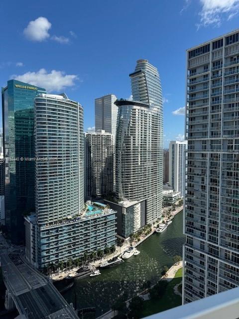 500 BRICKELL EAST CONDO - Residential Lease