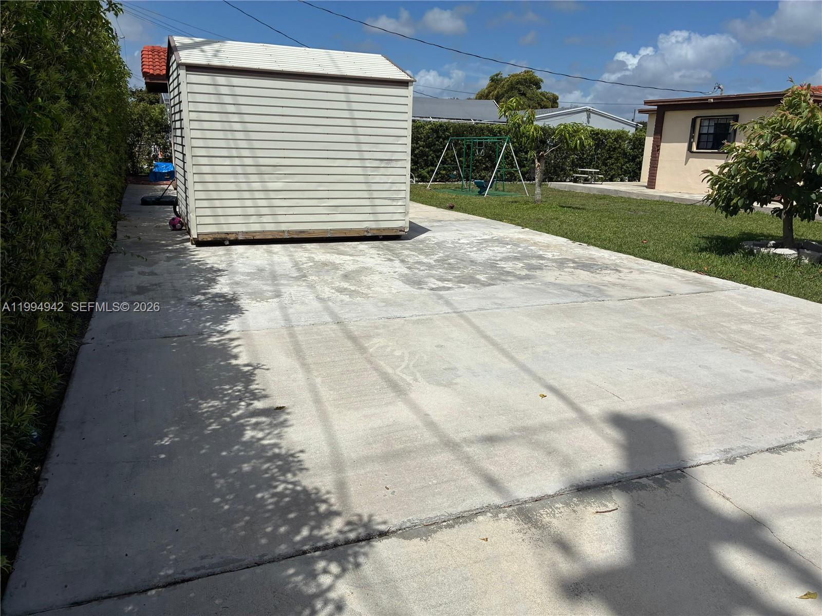 SKY VISTA - Residential Lease