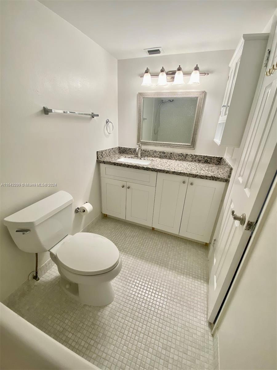 BOCA TEECA CONDO 3 - Residential Lease