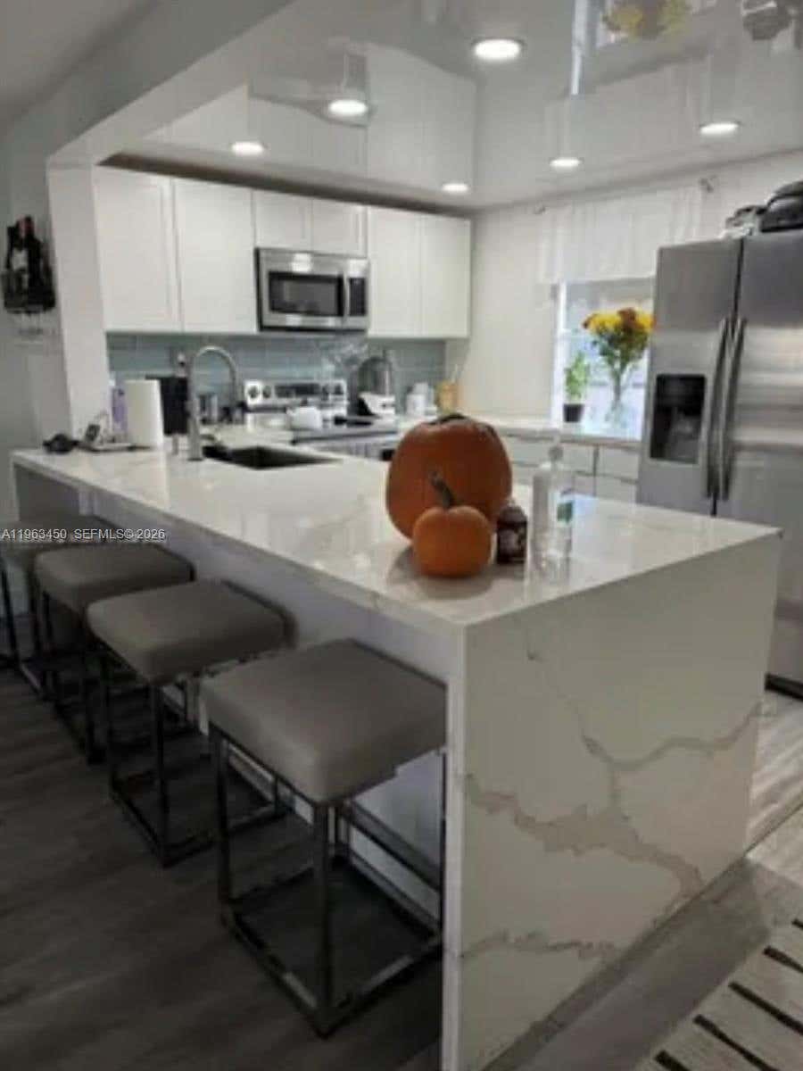 Photo of 301 SE 3rd St #307, Dania Beach, FL 33004 (MLS # A11963450)