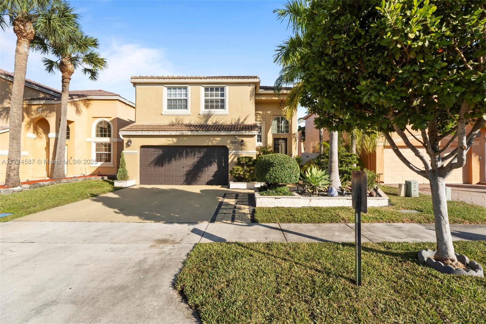 PEMBROKE PINES REGIONAL - Residential