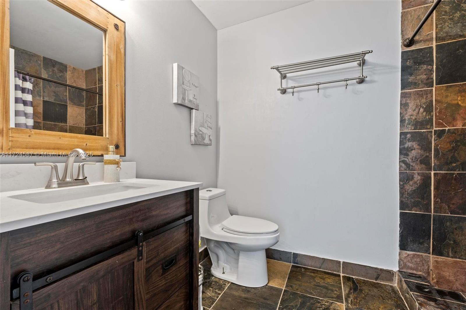 PEMBROKE PINES REGIONAL - Residential