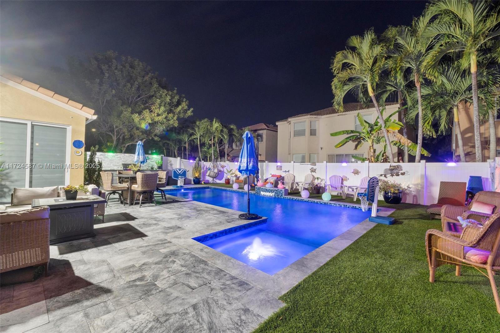 PEMBROKE PINES REGIONAL - Residential