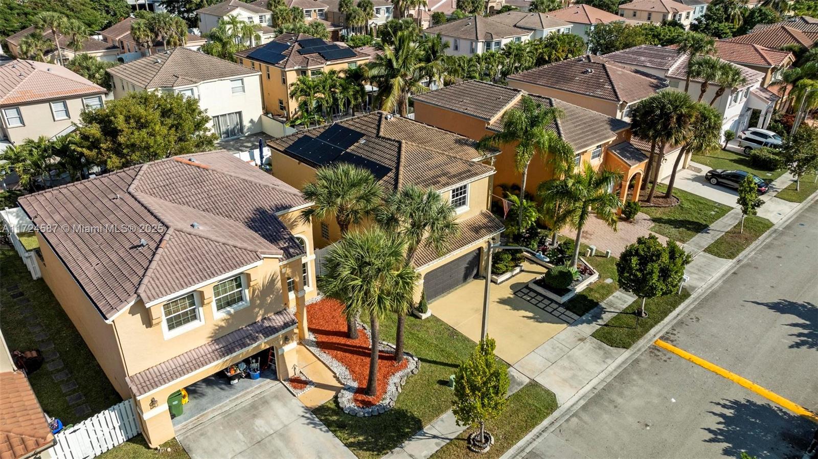 15887 NW 4th Ct