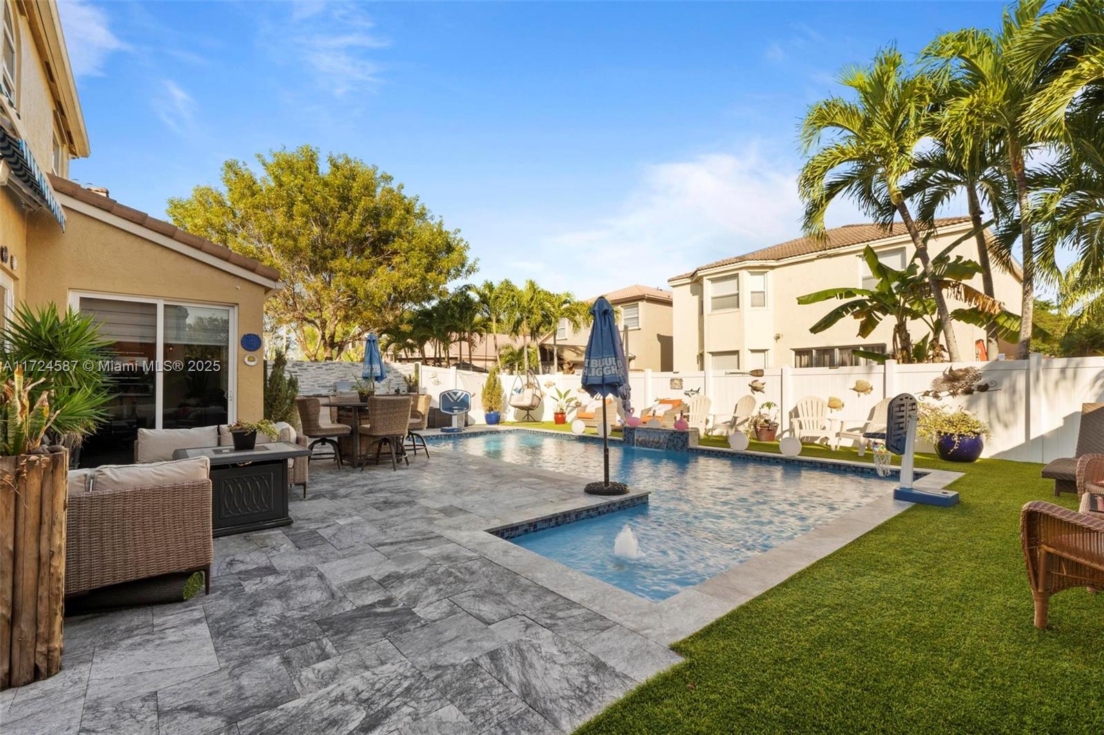 PEMBROKE PINES REGIONAL - Residential