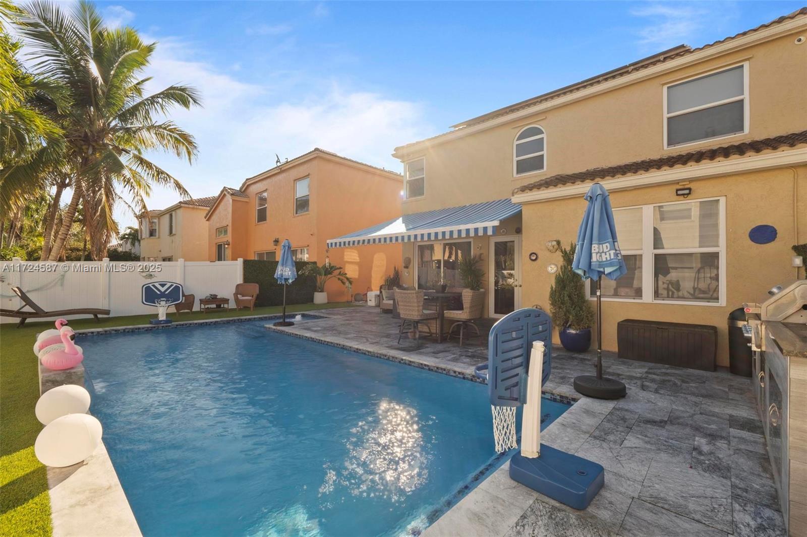 PEMBROKE PINES REGIONAL - Residential