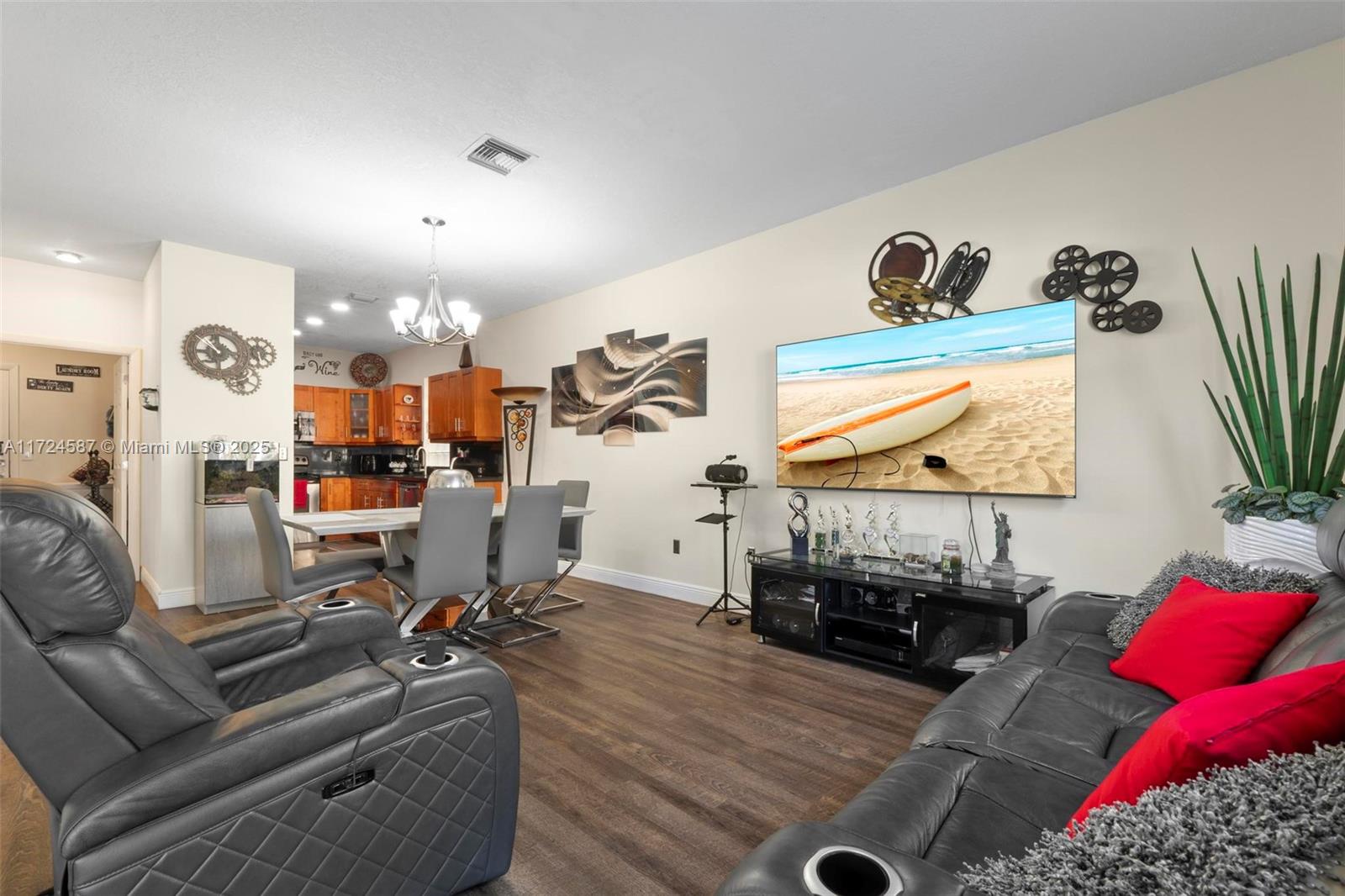 PEMBROKE PINES REGIONAL - Residential