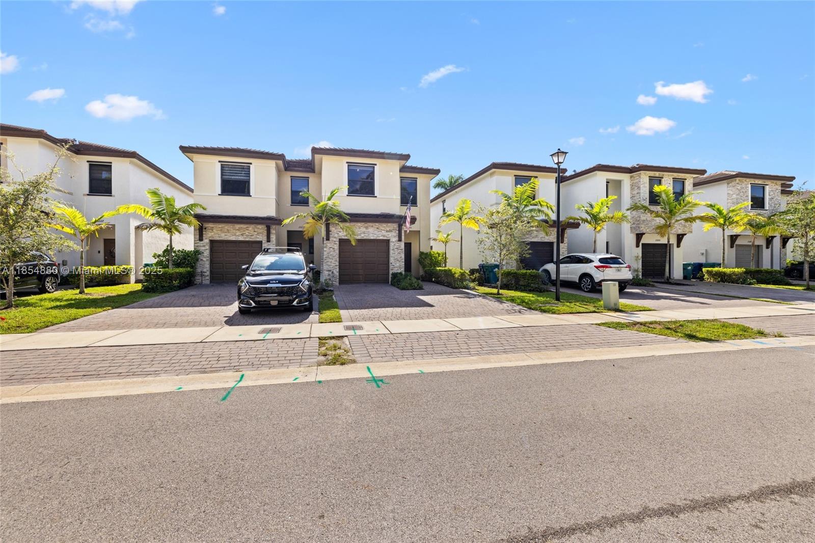 ALLAPATTAH GDNS - Residential