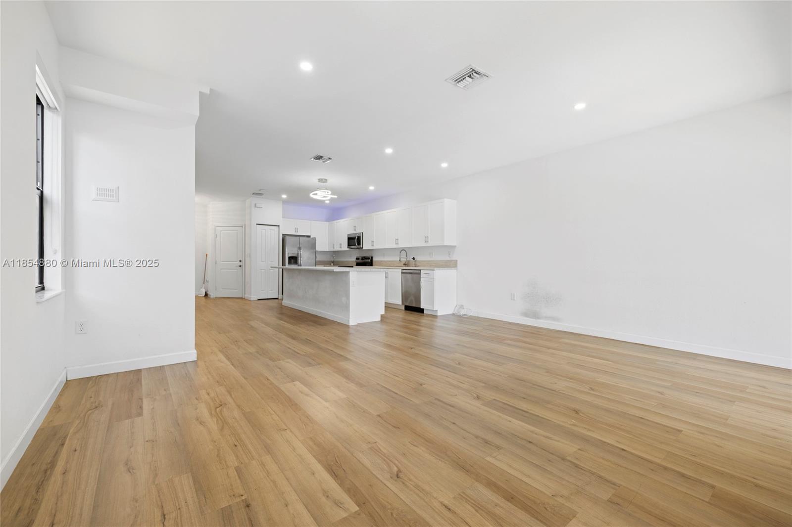 ALLAPATTAH GDNS - Residential