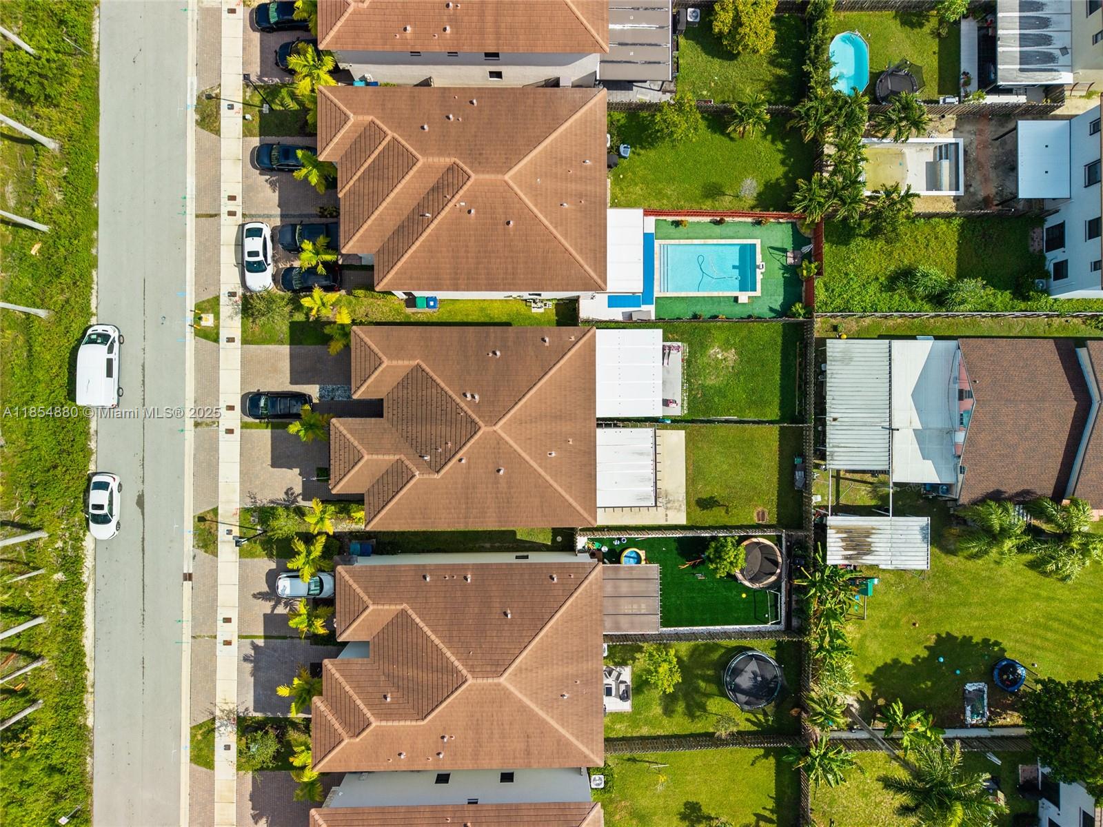 ALLAPATTAH GDNS - Residential