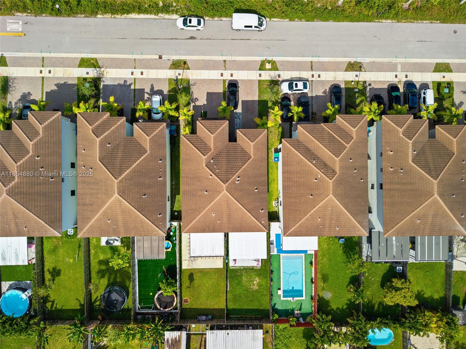 ALLAPATTAH GDNS - Residential