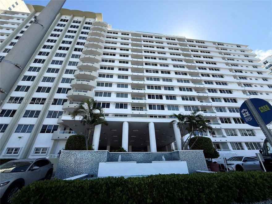 Enjoy Oceanfront living at your large 938 sq/ft 2 bed 1 bath on Millionaires Row in Miami Beach. The unit has stunning direct Ocean views, a renovated Kitchen & bathrooms, impact windows & doors, & is beautifully appointed w/ great natural light. Have a morning coffee or sunset cocktail on your balcony while listening to the ocean waves & feeling the cool breeze. Carriage Club North has been completely renovated, has a gym w/ ocean views, a beach side pool & jacuzzi, BBQ's, a play area, cabanas, a sauna, 24/7 valet & concierge, included Cable/Internet/AC, an onsite restaurant/salon/
synagogue, & more. Walk or ride a bike to the world-famous Fontainbleau & Eden Roc Hotels, have brunch at the Soho Beach House or have an elegant dinner in the Faena District of Miami Beach.