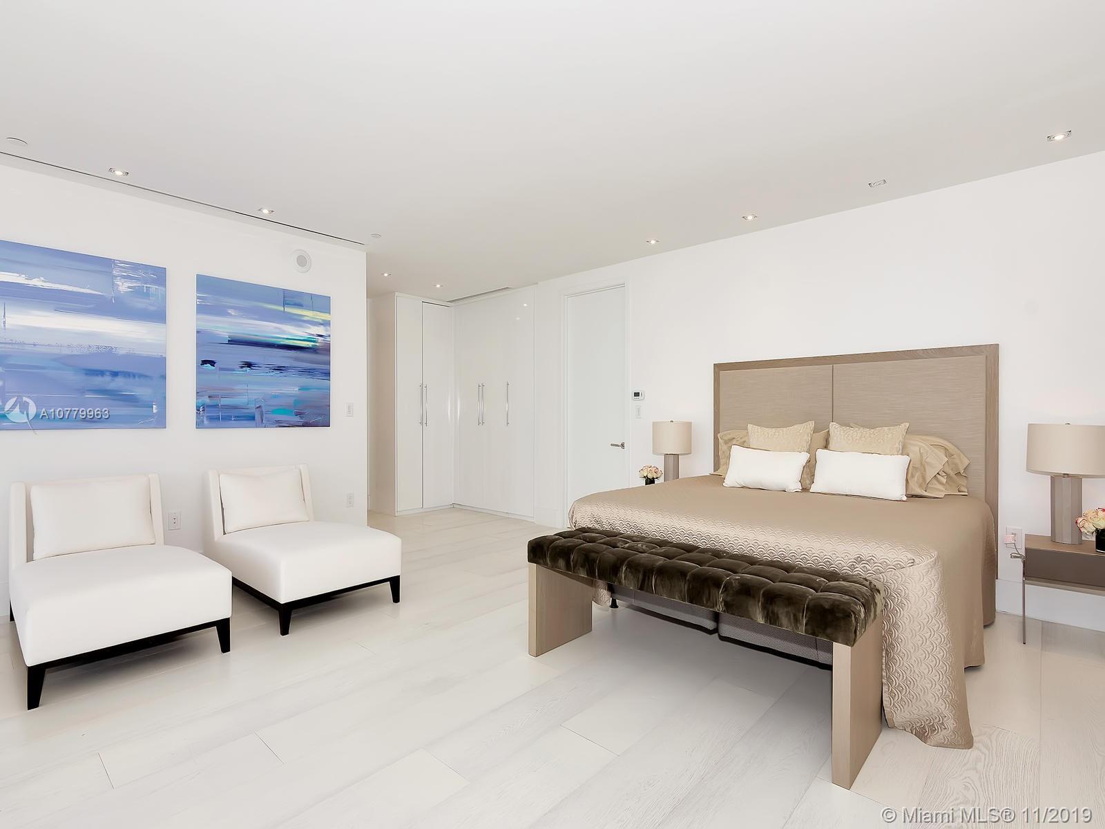 St Regis - Residential