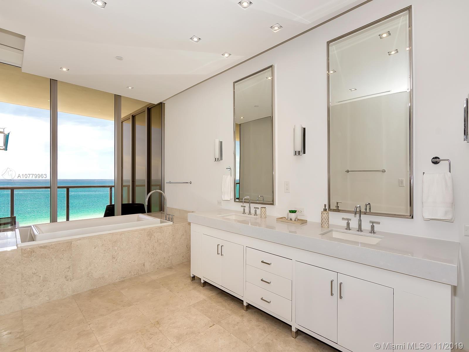 St Regis - Residential