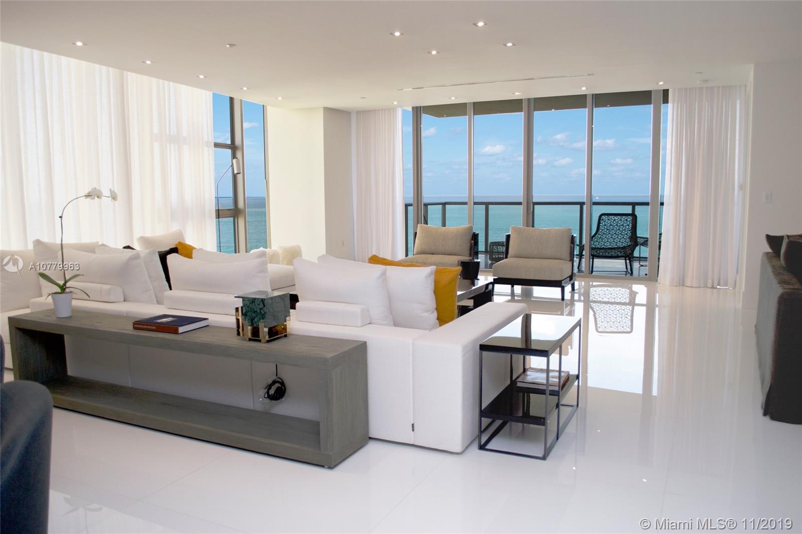 St Regis - Residential