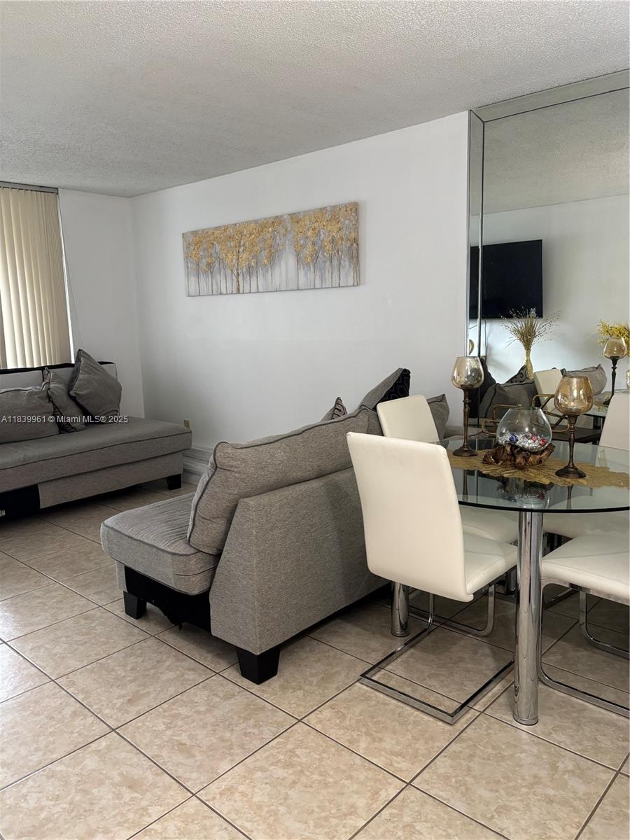 14525 N Kendall Dr 111J