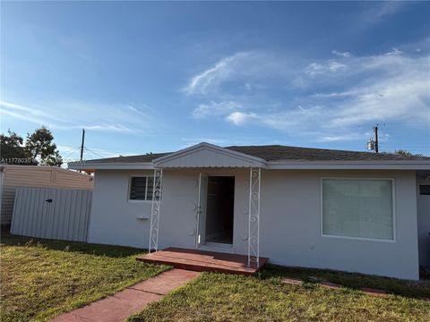 6218 Rodman St 1 Hollywood FL 33023