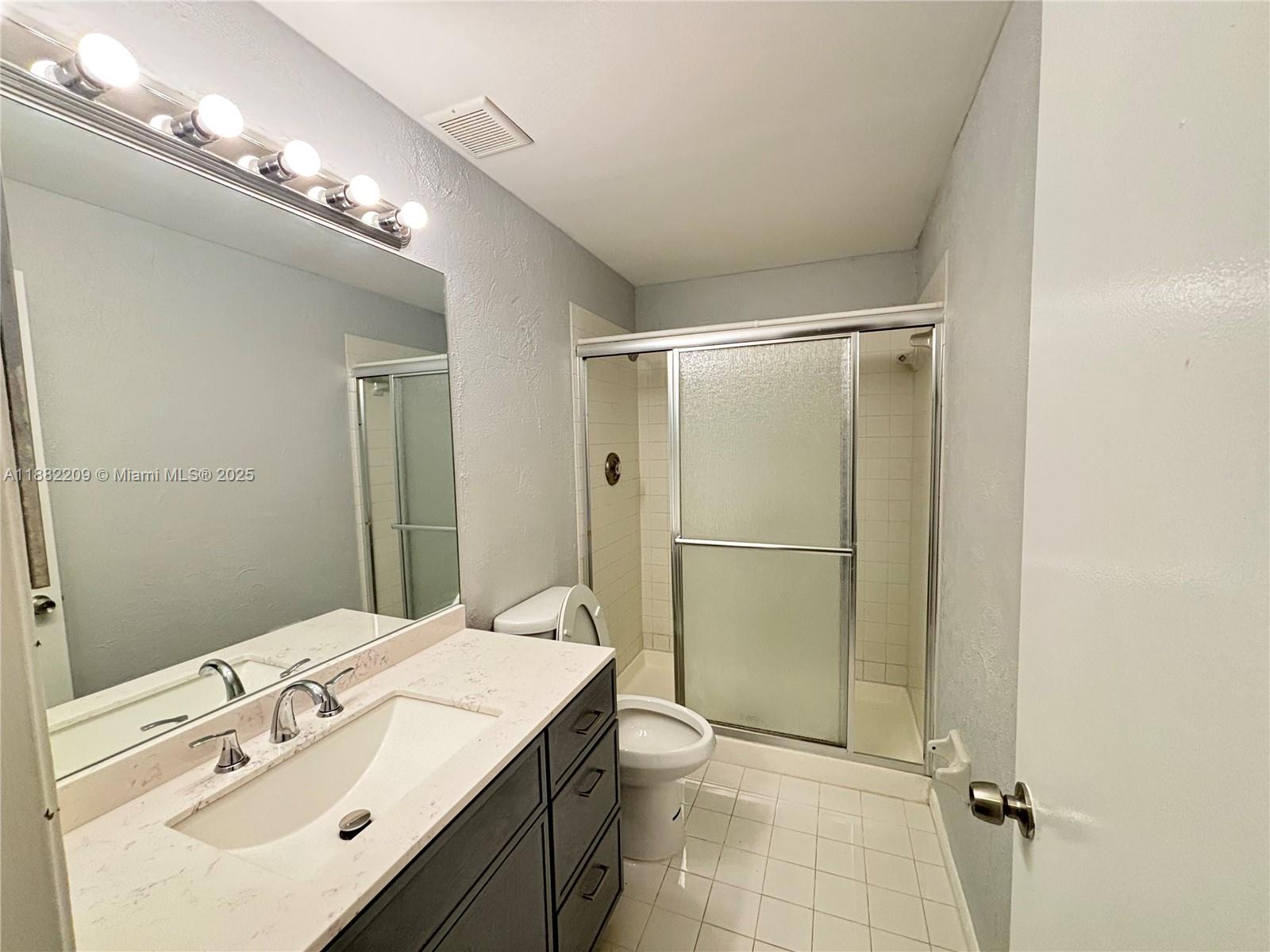 CANALAKE REPLAT - Residential Lease
