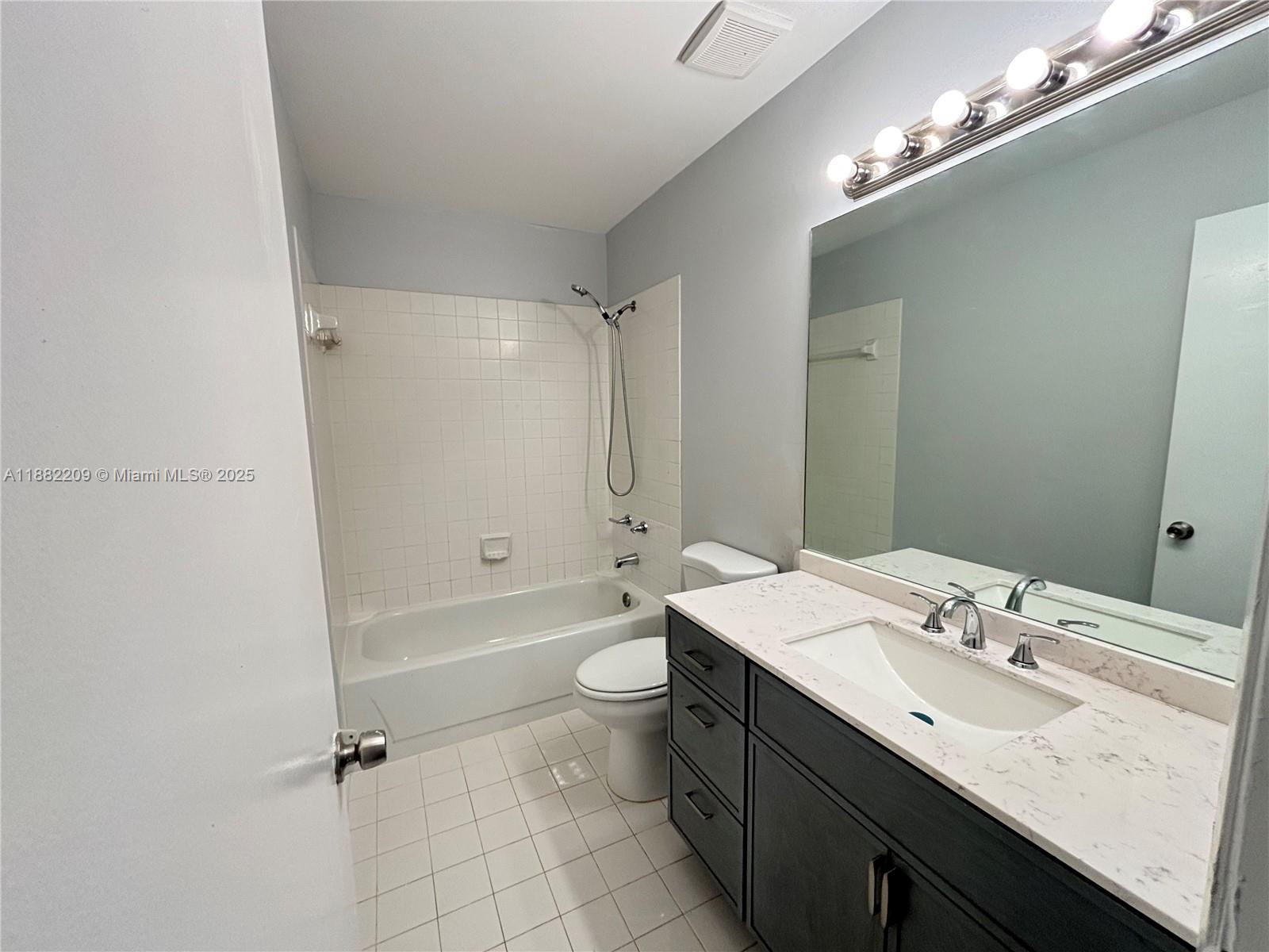 CANALAKE REPLAT - Residential Lease
