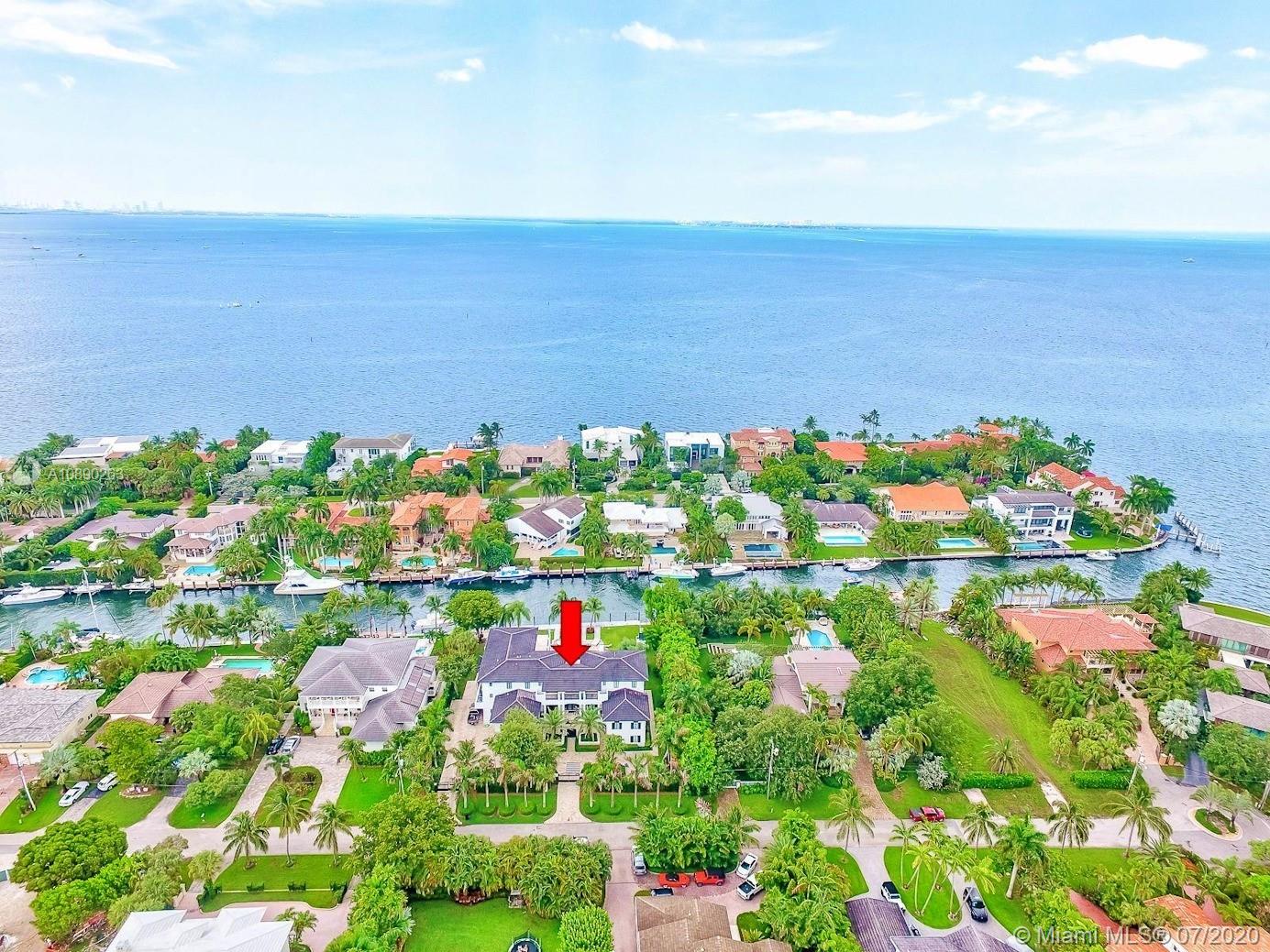 SUNRISE HARBOUR REV PL - Residential