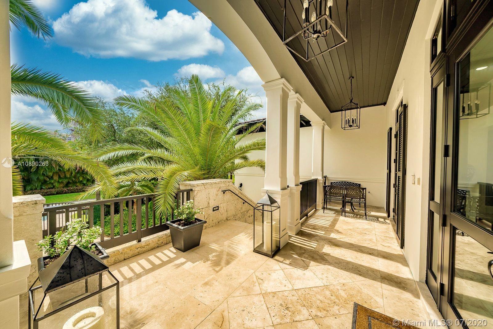 SUNRISE HARBOUR REV PL - Residential