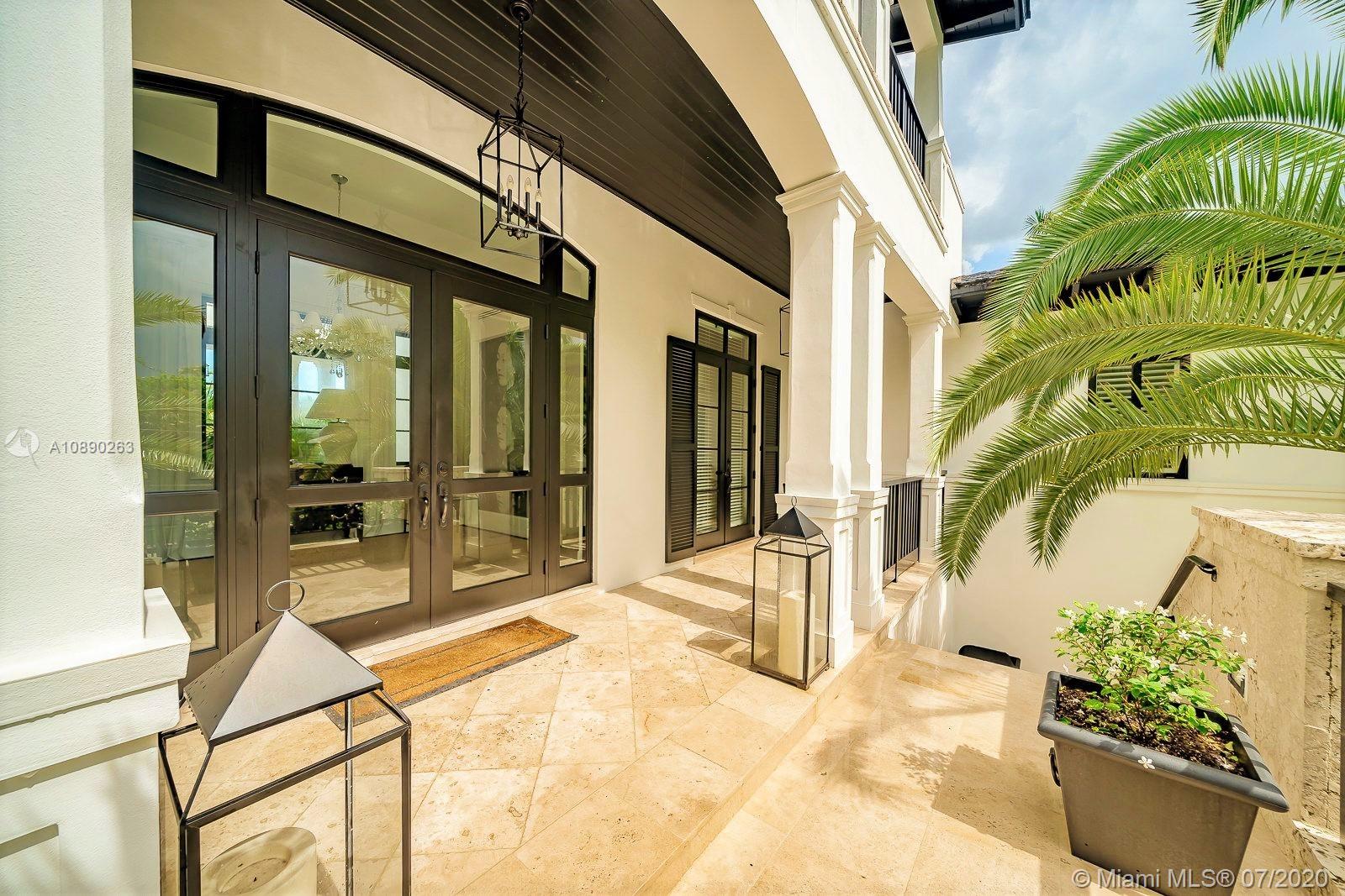 SUNRISE HARBOUR REV PL - Residential