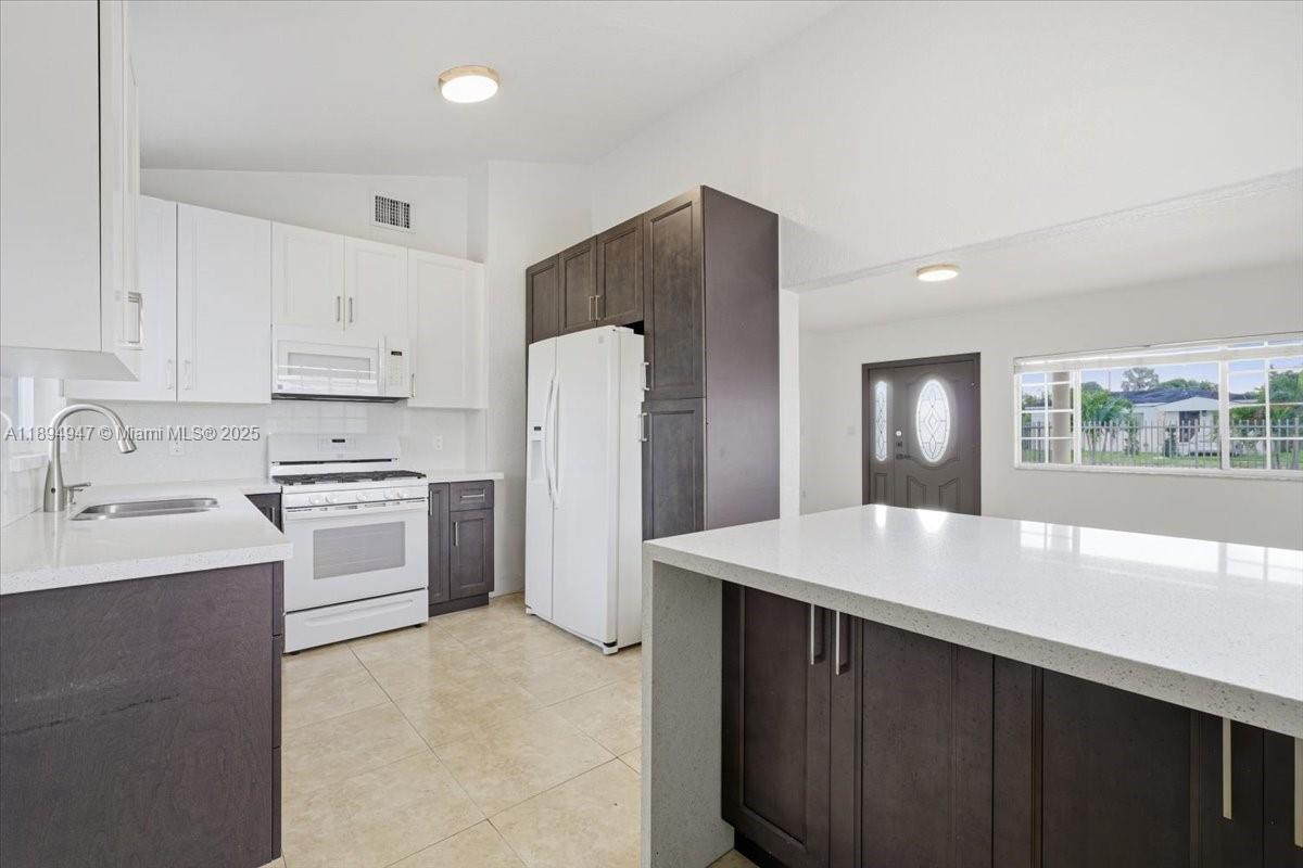 ANDREWS PARK - Residential
