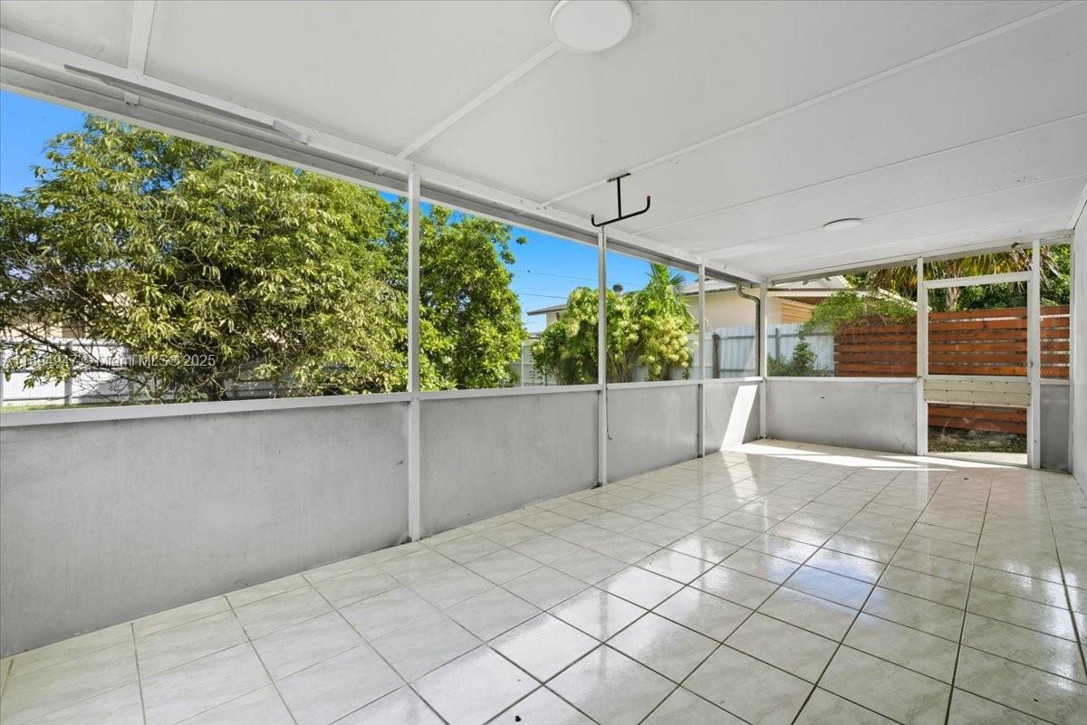 ANDREWS PARK - Residential