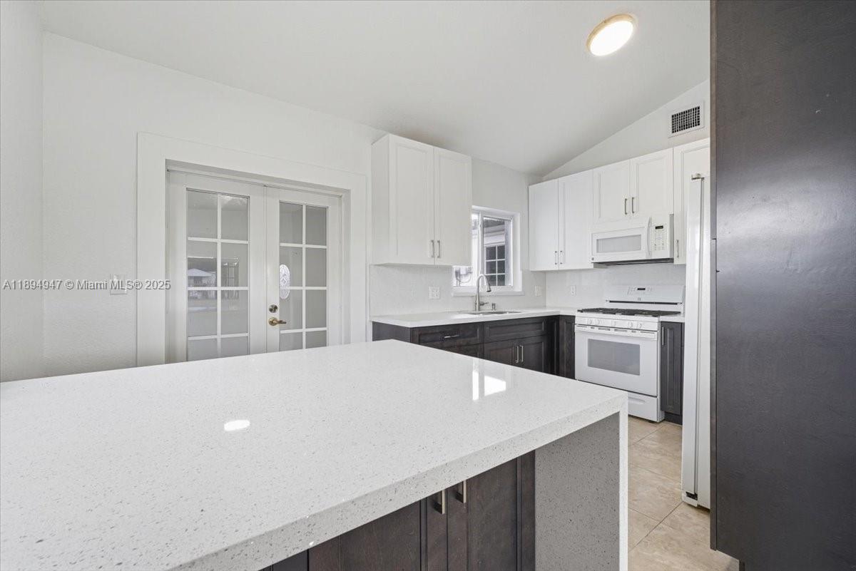 ANDREWS PARK - Residential