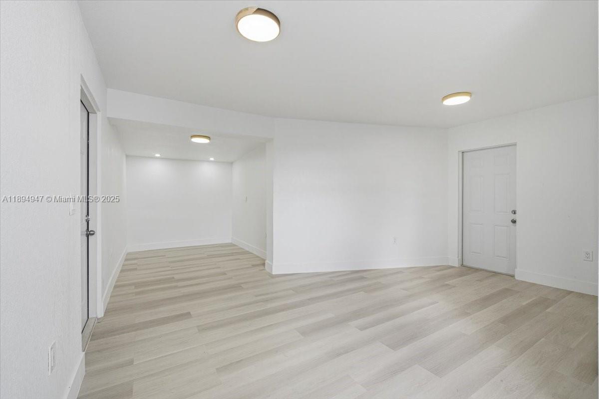 ANDREWS PARK - Residential