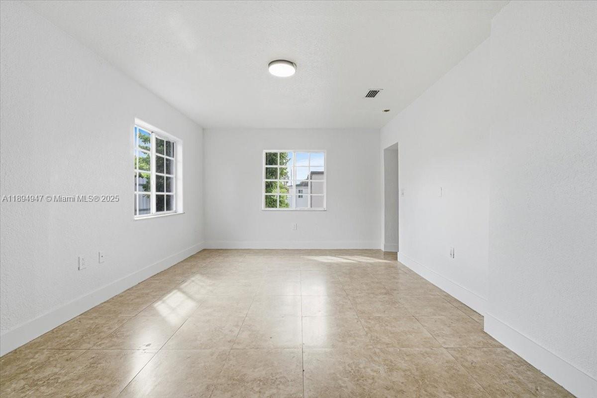 ANDREWS PARK - Residential