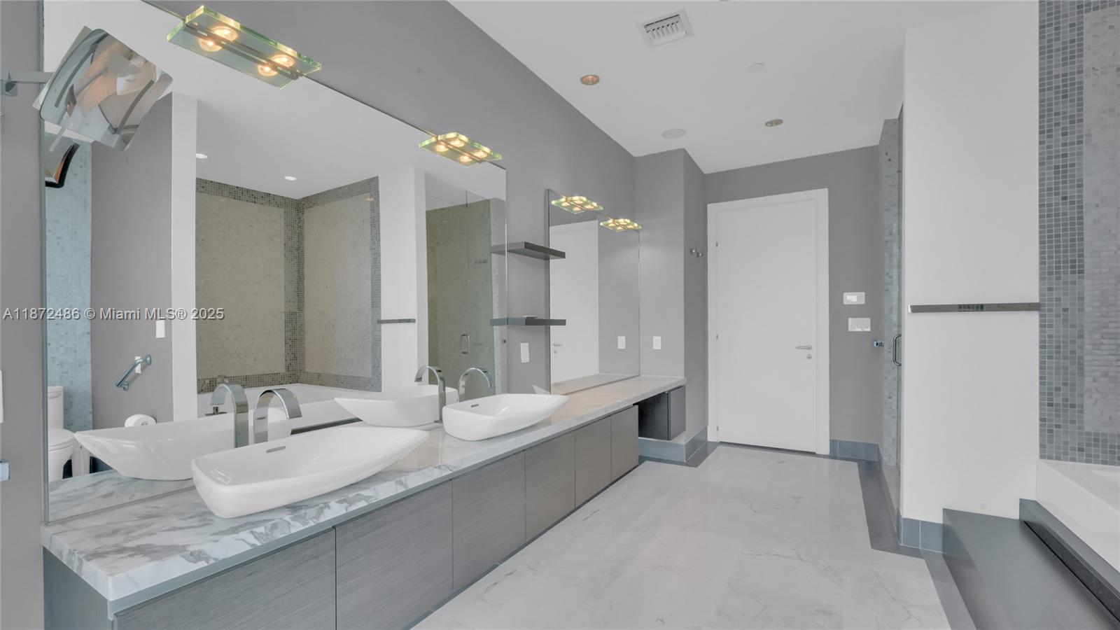 EPIC WEST CONDO - Residential