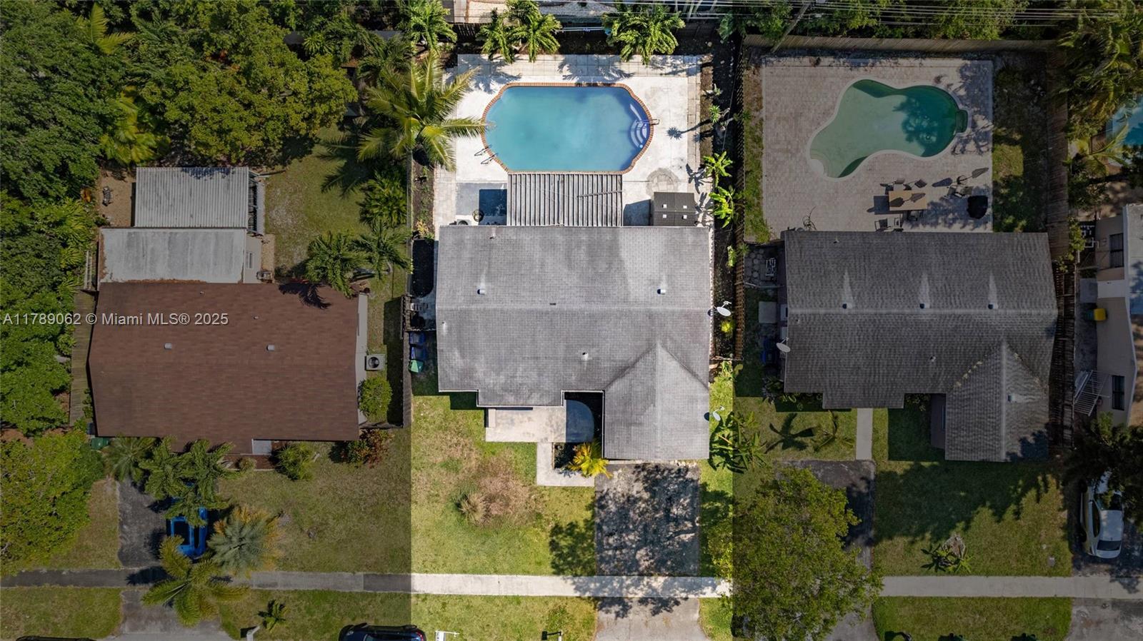 Property for Sale at 4960 Sw 5th St, Margate, Broward County, Florida - Bedrooms: 3 
Bathrooms: 2  - $450,000