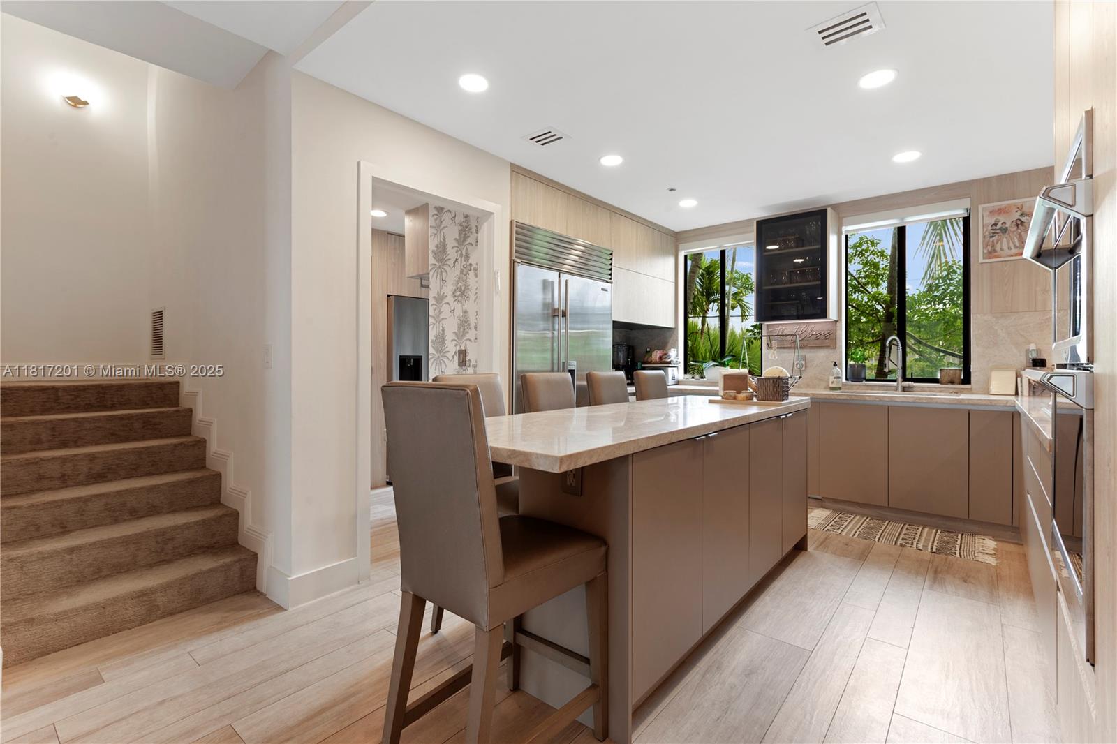 THE VILLAS AT BAY HARBOR - Residential Lease
