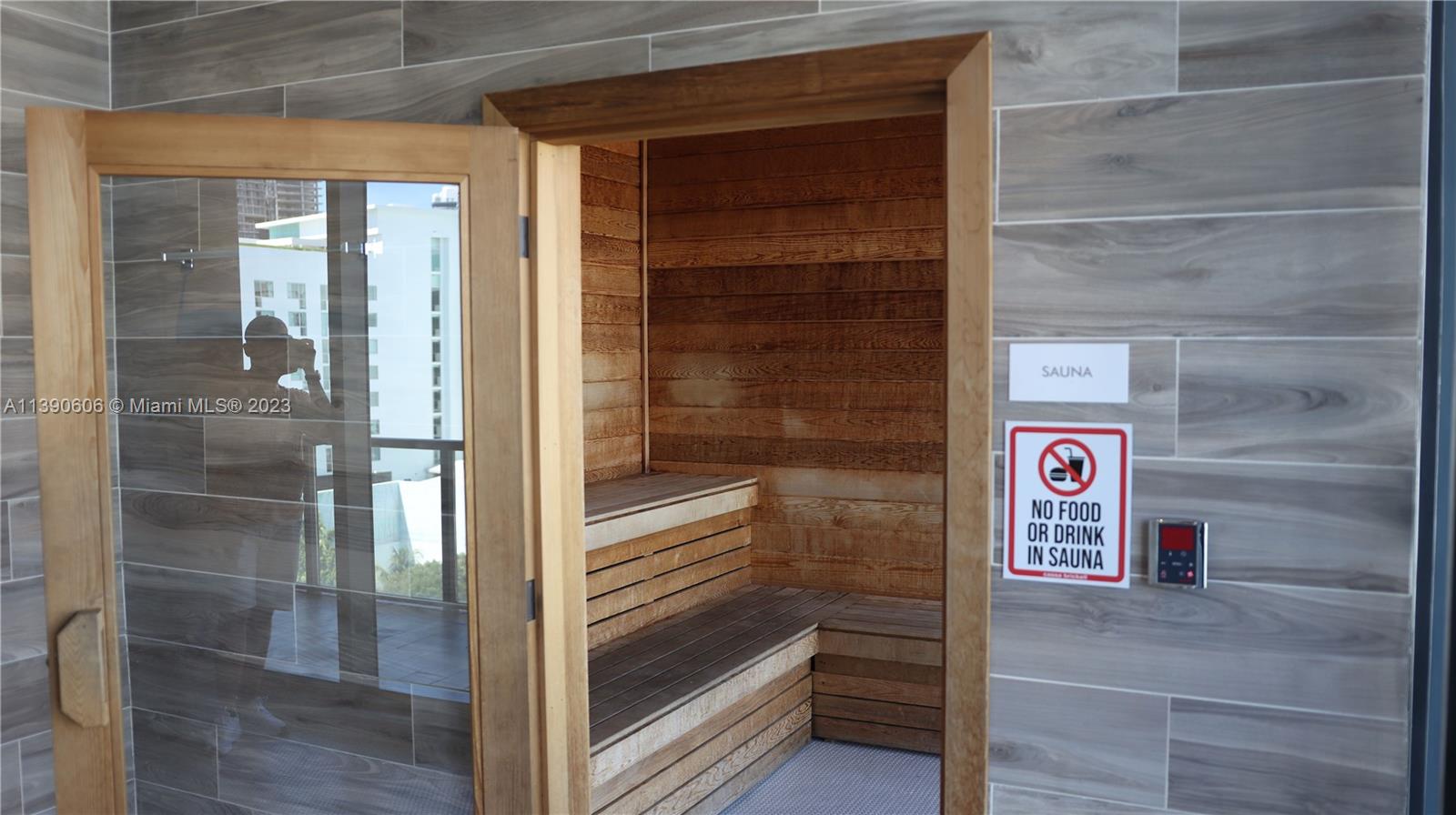 CASSA BRICKELL CONDO - Residential