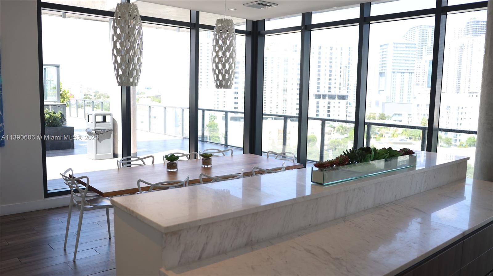 CASSA BRICKELL CONDO - Residential