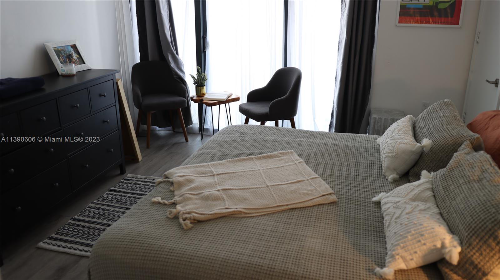 CASSA BRICKELL CONDO - Residential