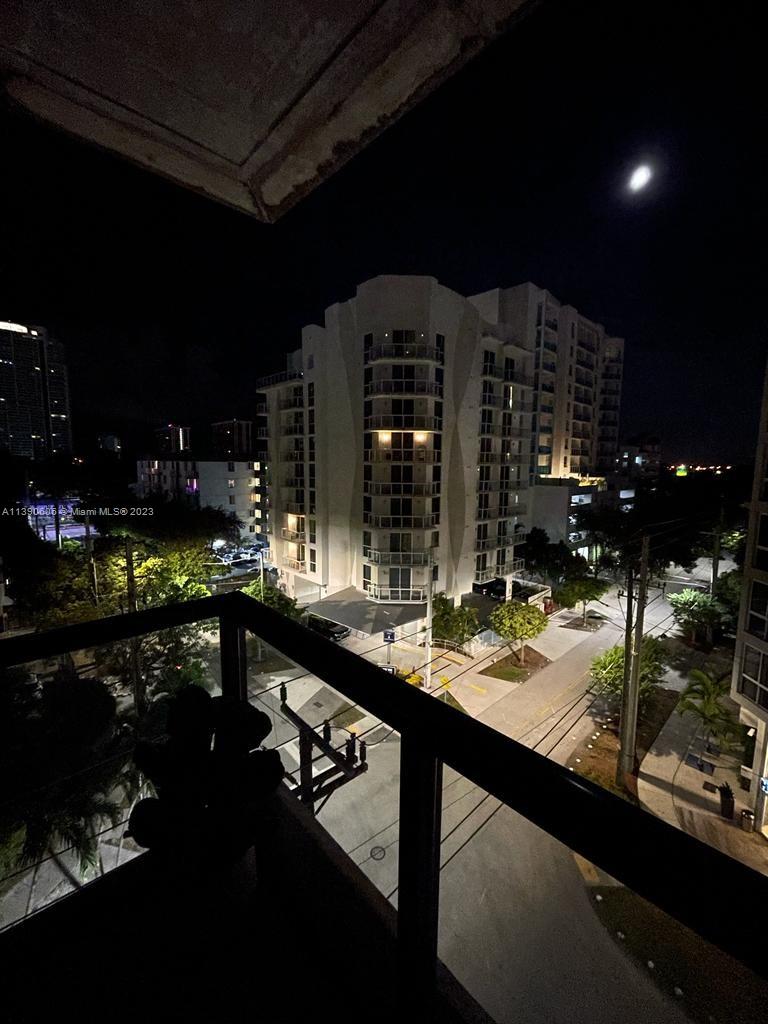 CASSA BRICKELL CONDO - Residential