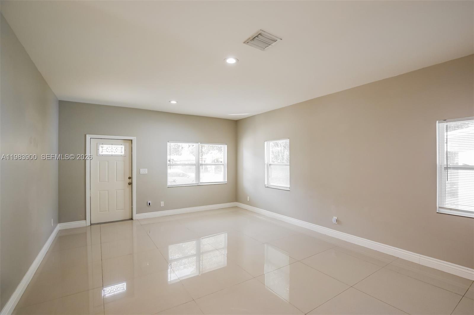 WASHINGTON PARK FOURTH AD - Residential Lease