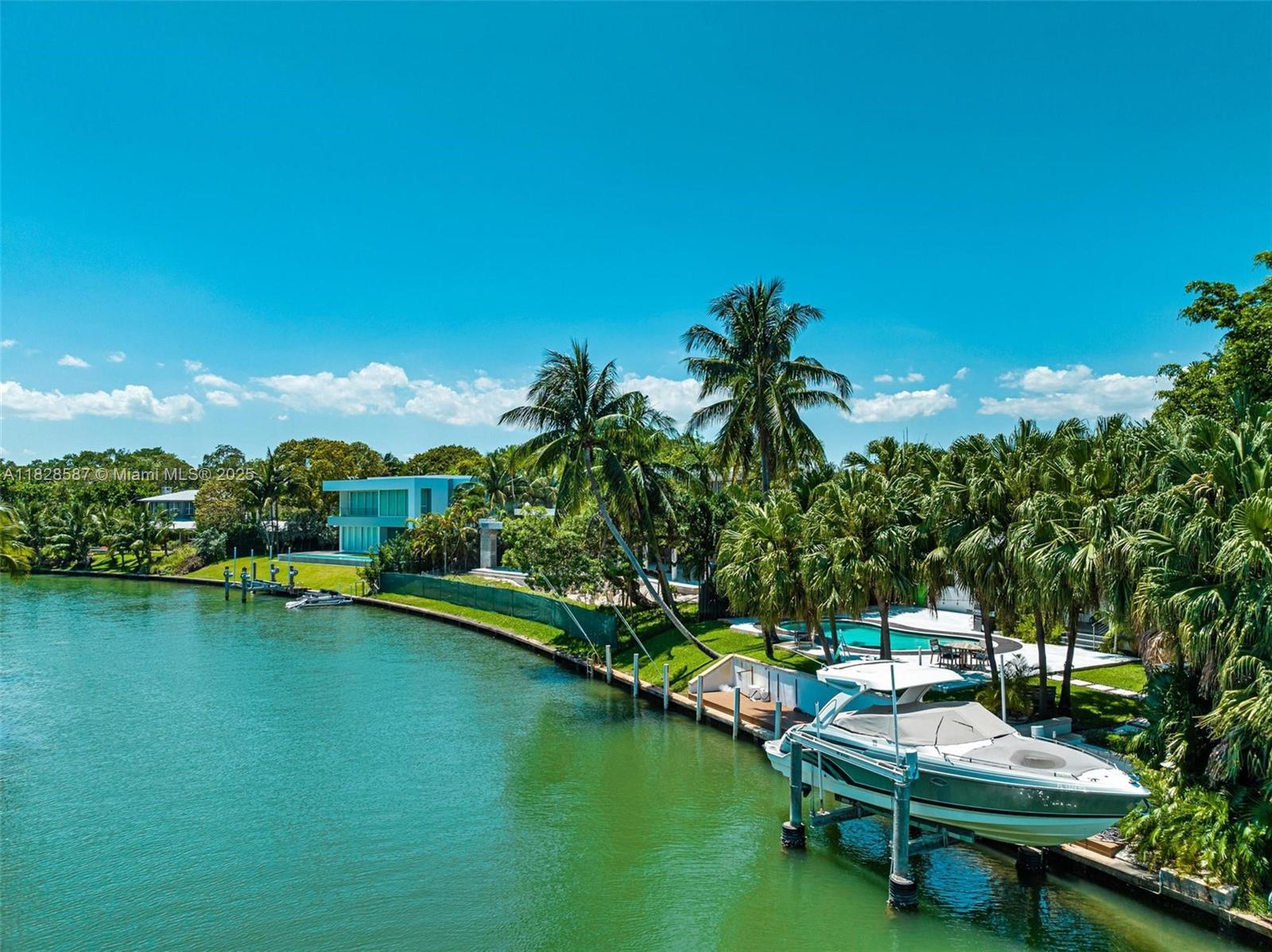 BAY POINT - Residential Lease