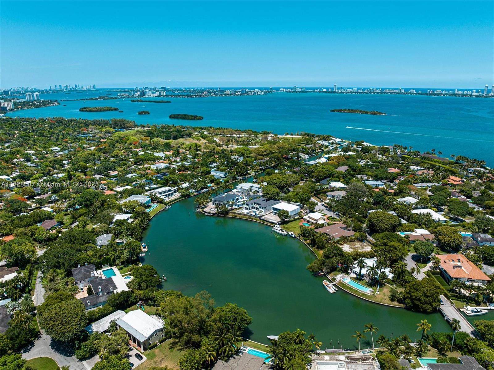 BAY POINT - Residential Lease