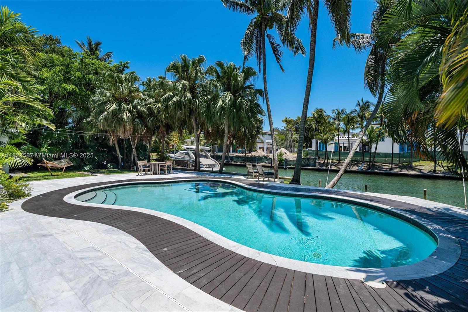 BAY POINT - Residential Lease