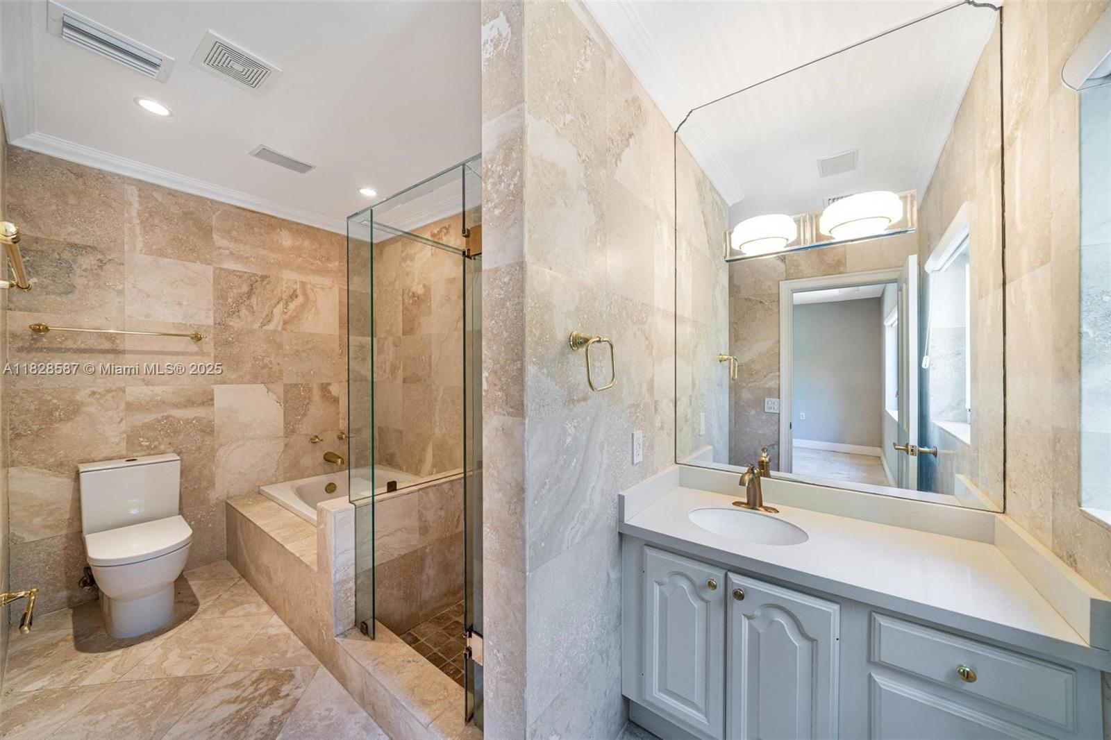 BAY POINT - Residential Lease