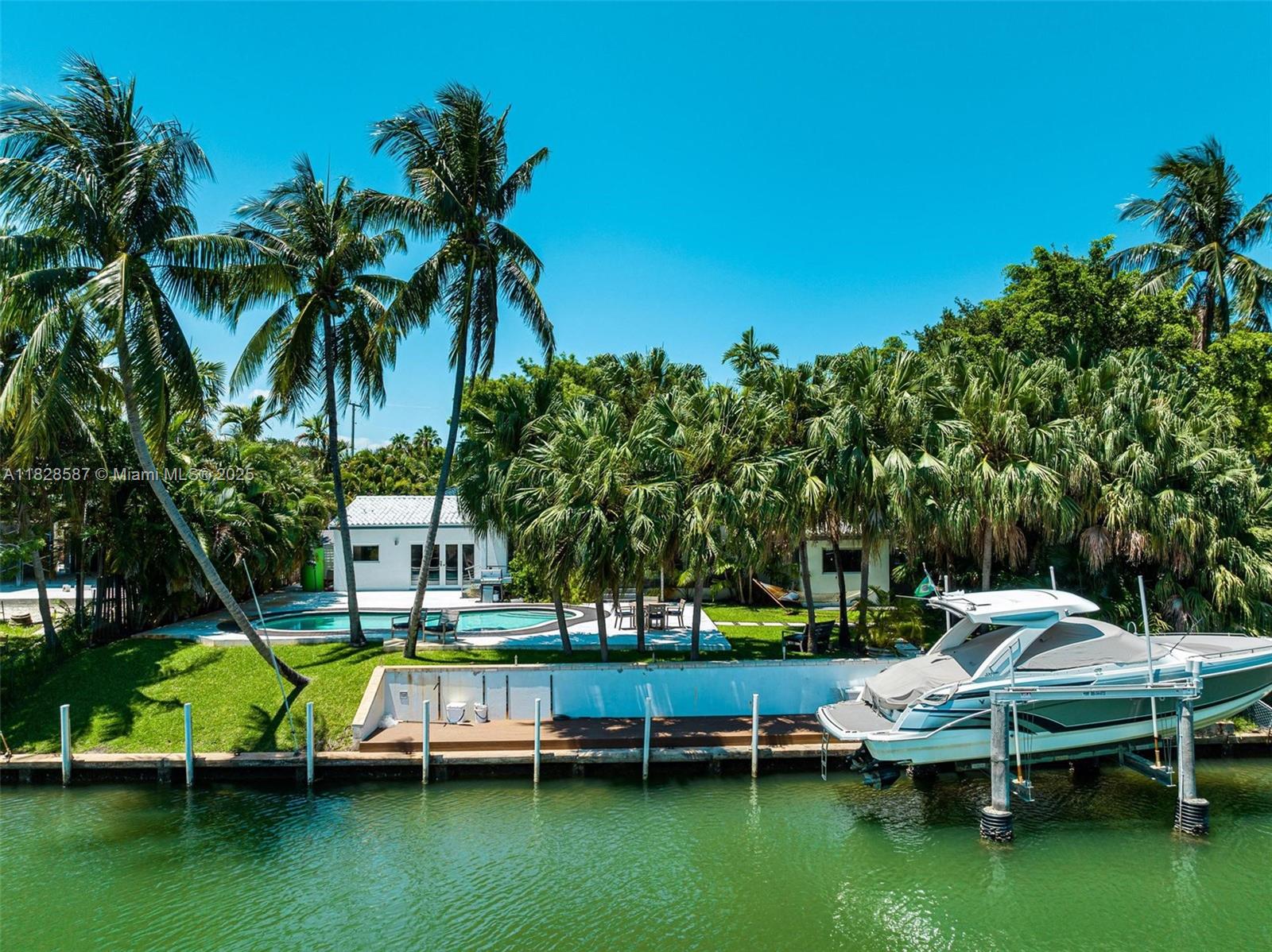 BAY POINT - Residential Lease