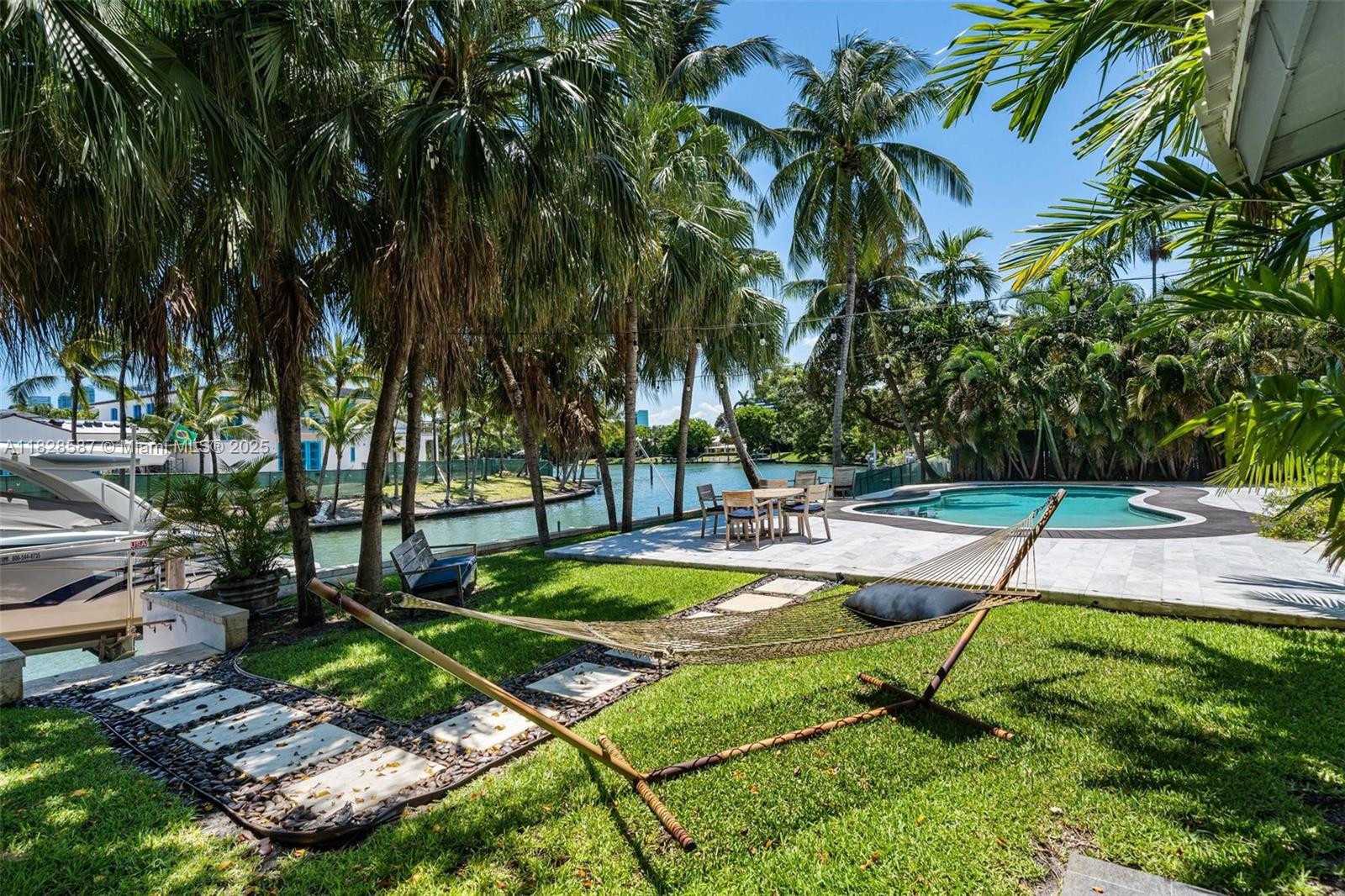 BAY POINT - Residential Lease