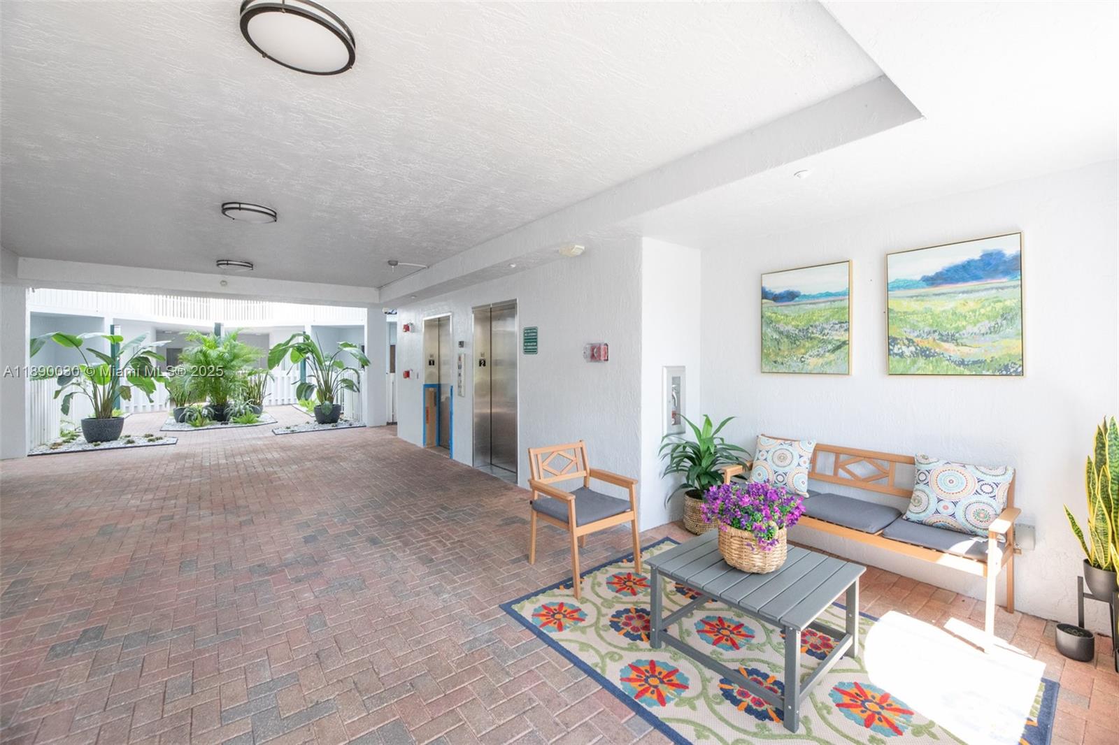 CAPTIVA CONDO F - Residential